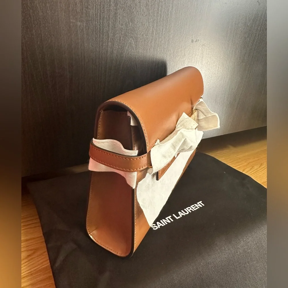 💯%Authentic!Brand New!Saint Laurent Manhattan Small Shoulder Bag In Box Leather